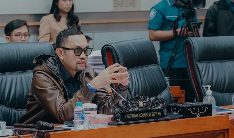 Sahroni Minta Pimpinan Polri Awasi Gerakan yang Merusak Netralitas